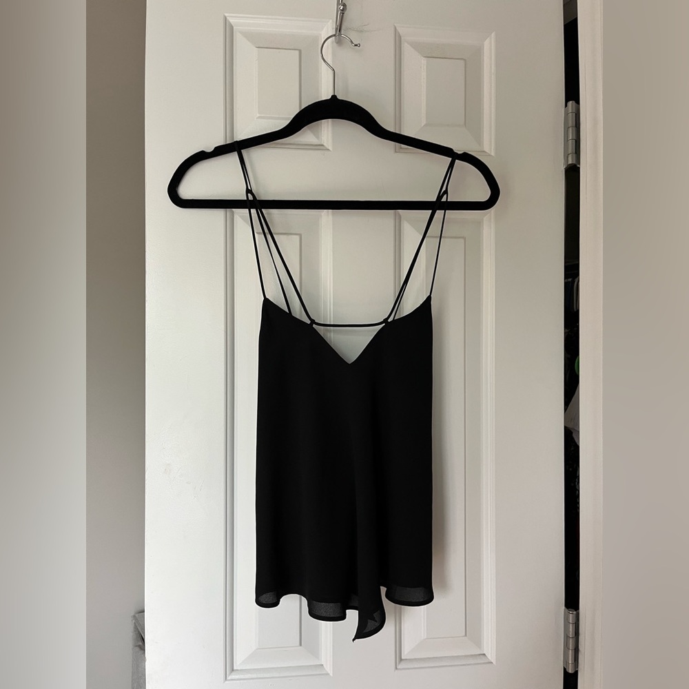 Black tie string going out cami top